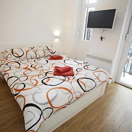 Center Cozy Skadarlija Daire Belgrad
